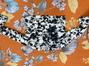 Tie-Dye Long Sleeve Crop Top