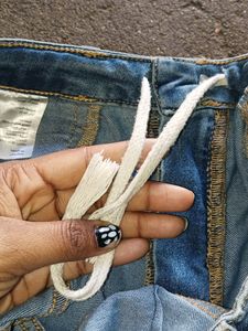 Slim Blue Jeans