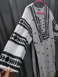GoSriKi Women&#39;s Cotton Blend Embroidered Kurta