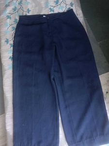 It's Kinda Plazzo....Good Condition 👍