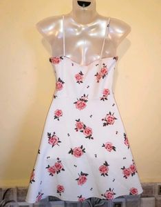 Size S/M 🎁Buy 2 Get 1 Free🎁 Floral Print Dress