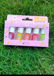 Any 1 Nailpolish Kit