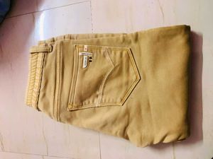 Straight Fit Jeans New Condition