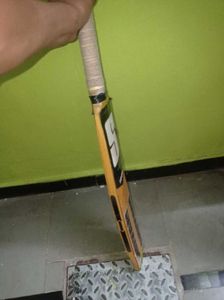15-18/years Boys S Shivam 1000 Cricket Bat