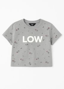 Grey Graphic Printed Crop T-Shirt “LOW Battery”