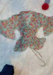 floral top