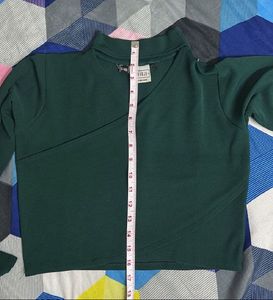 Green Long Sleeve Top