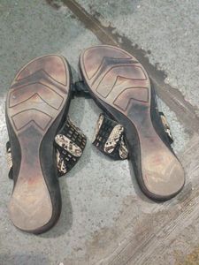 Black Flats Sandal