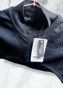 Black MAX Crop Jacket