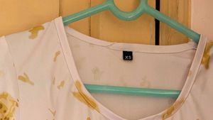 Pretty  Yellow Ruched Top💛💛