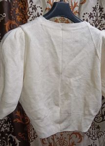 Elegant Off-White Textured Knit Crop Sweater