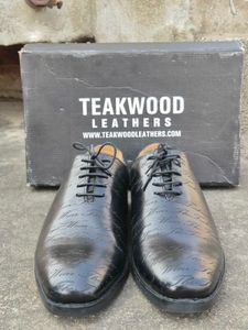 Teakwood Leathers Men’s Black Oxford Shoes