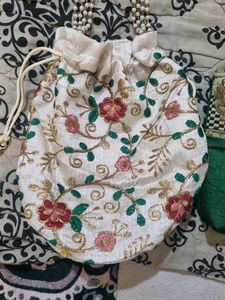 🌷SET🌷Embroidered Handmade Ethnic Handbags👜