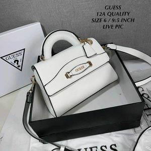 GUESS EMERA LOGO TOP HANDLE FLAP* SLING BAG
