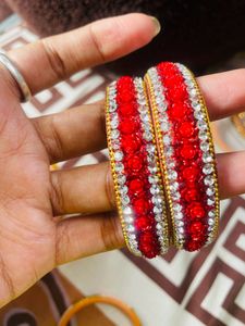 Red Rose Studded Stone Kangan