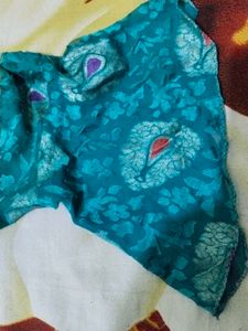 Nyra Kut Kurta