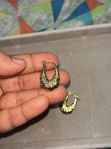 Vintage Gold Tone Hoop Earrings