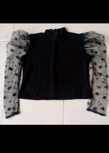 Black 🖤 Top 👕