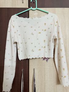 Floral Waffle Knit Cropped Top