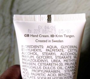 Oriflame Innocent White Lilac Hand Cream