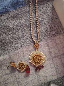 Necklace & Earring Set