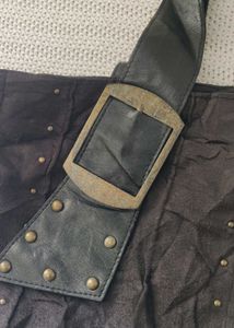 Vintage-Style Buckle Tote Bag