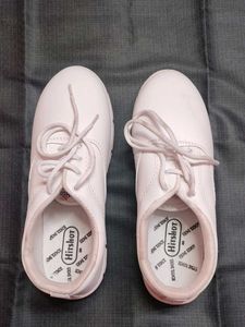 Hitshot School Shoes - Size 8