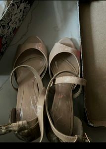 Combo Of 3 Heels. Got Them Here But They Are Big.
