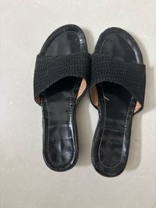 Slippers 🥿