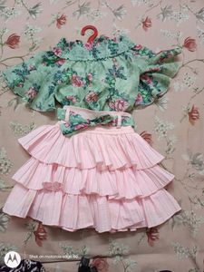 Very Beautiful Dress For Your Princess