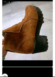 Boots Brown 👢 Stunning Look