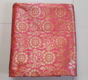 Women Saree n Blouse