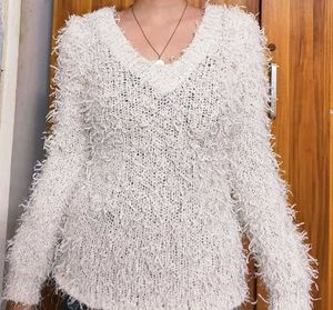 🤍 White V-Neck Sweater/Top