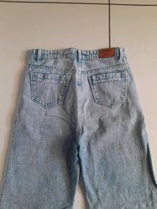 Wide leg jeans