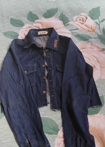 Denim Cropped Jacket💙