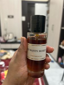 She Wants More - Esther Parfumerie