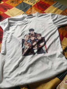 BTS Graphic Tee T-shirt