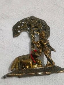 Kannan Or Krishnar Statue