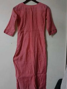 Pink &amp; Gold Embroidered Kurta
