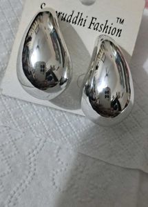 Silver Teardrop Earrings