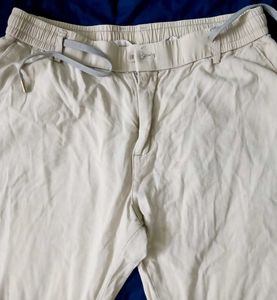 Off-White Casual Pants