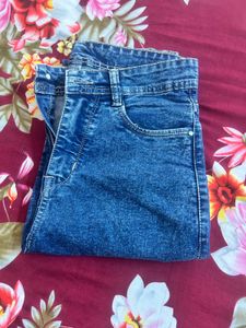 Wide leg jeans
