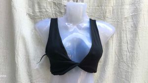I. SEXY FRONT TWIST TOP