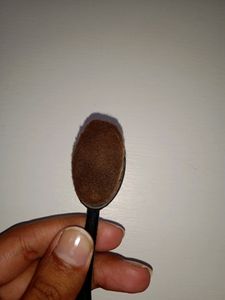 Foundation Brush 🖌️