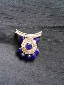 Beautiful Deep Blue Colour Locket For Chains