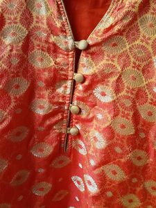 Beutiful Kurti For Festive Wear
