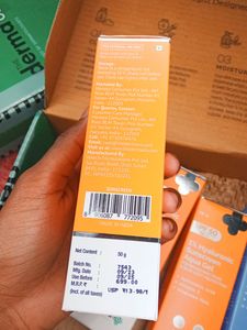 The Dermaco Ultra Matte Sunscreen Gel ......✨