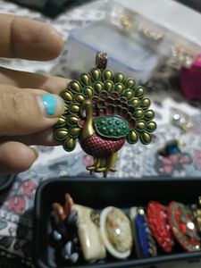 Saree pin