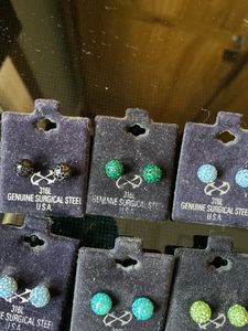 A 9 Set Of Ear Rings