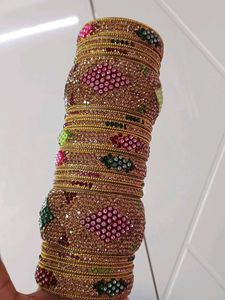 Gorgeous Sparkling Bangle Set